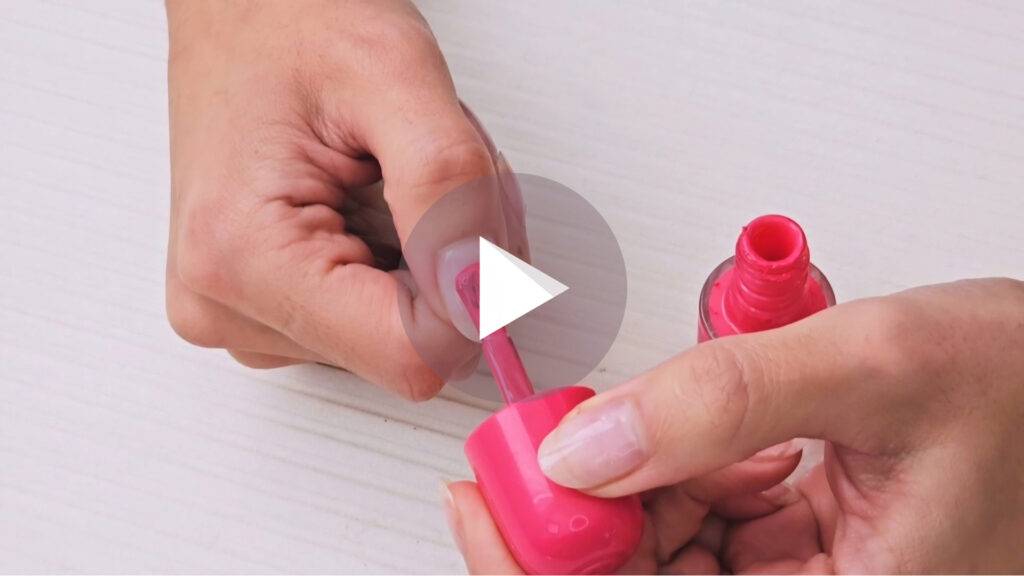 Pintarte las uñas
